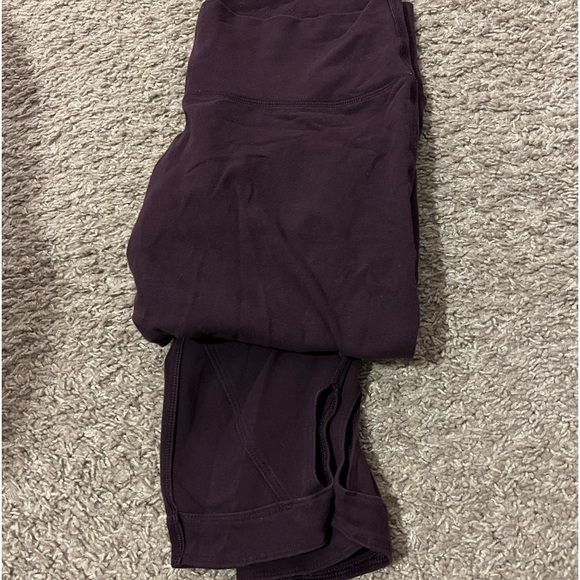Old navy plum balance leggings - Picture 1 of 3